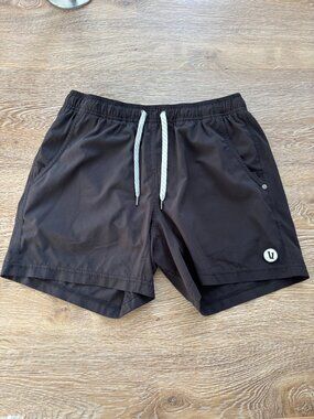 Like New Mens Vuori Athletic Shorts  - Black, Size M